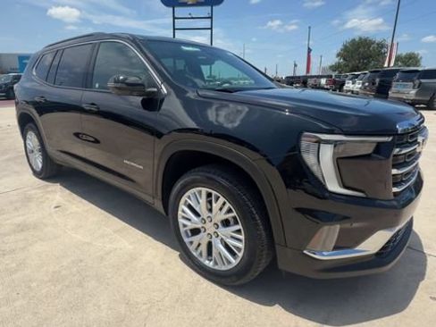 Certified 2026 GMC Acadia Elevation w/ Elevation Premium Package FWD image 2