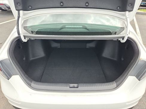 Used 2025 Honda Accord Sport image 29