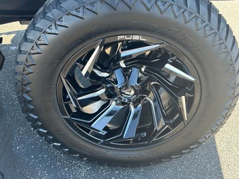 Used 2025 Ford F150 XLT w/ Equipment Group 301A Standard AWD/4WD image 8