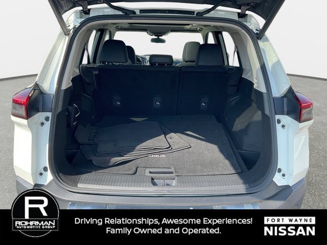 Certified 2023 Nissan Rogue SV w/ SV Premium B Package AWD/4WD image 36