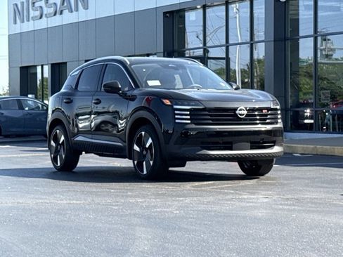 New 2026 Nissan Kicks SR w/ SR Premium Package AWD/4WD image 21