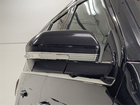 Used 2020 Lincoln Navigator Reserve w/ Equipment Group 208A Reserve image 34