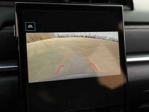 Used 2025 GMC Terrain Elevation image 16