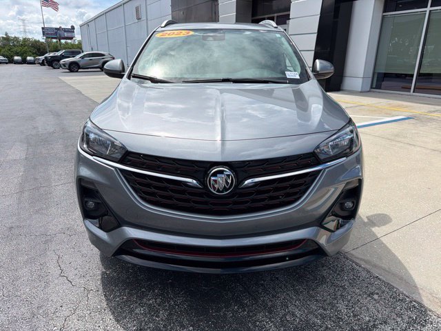 Used 2023 Buick Encore GX Select w/ Sport Touring Package FWD image 2