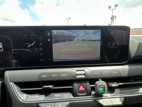 Used 2025 Kia K4 GT-Line w/ GT-Line Premium Package image 15