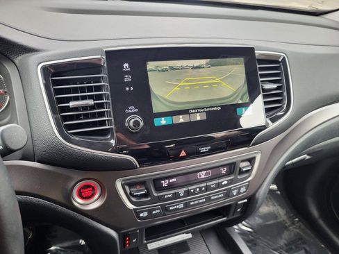 Certified 2021 Honda Pilot Special Edition image 20