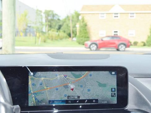 Used 2022 Mercedes-Benz GLA 250 4MATIC image 39
