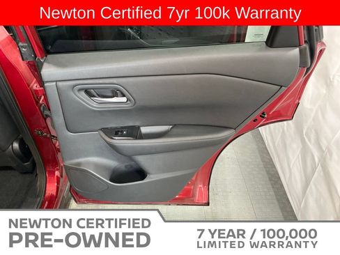 Used 2026 Nissan Rogue SV FWD image 38