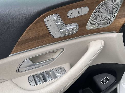 Certified 2023 Mercedes-Benz GLS 450 4MATIC image 30