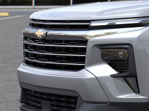 New 2026 Chevrolet Traverse LT w/ Sun and Wheel Package image 14