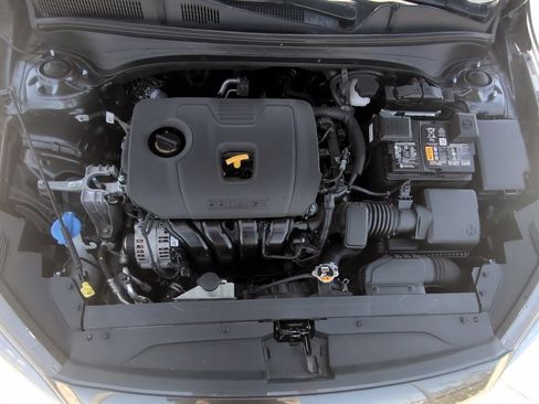 Used 2022 Kia Forte LXS FWD image 33