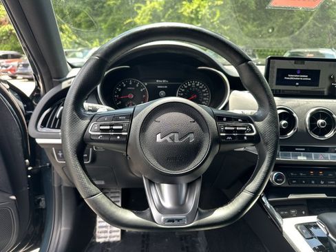 Certified 2023 Kia Stinger GT2 AWD/4WD image 28