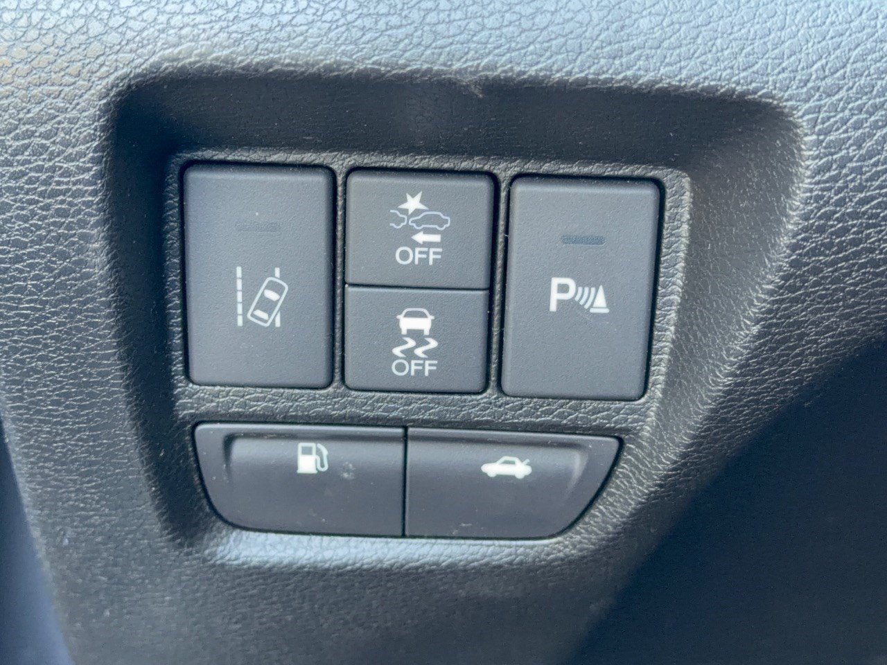 Used 2018 Acura TLX w/ Technology & A-SPEC Package AWD/4WD image 31