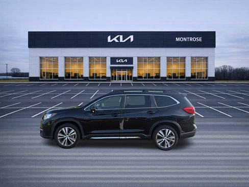 Used 2022 Subaru Ascent Limited AWD/4WD image 9