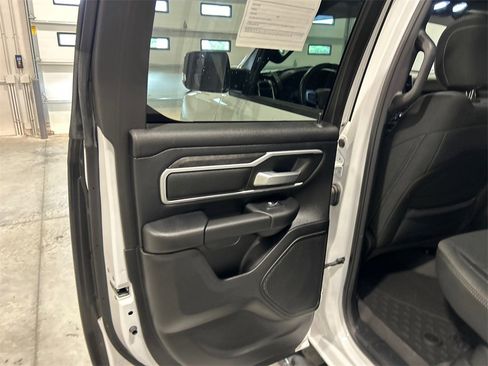 Used 2021 RAM 1500 Big Horn image 24
