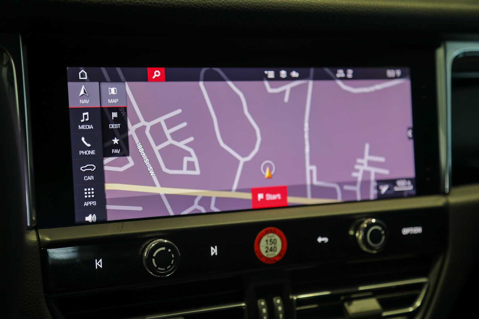 Used 2025 Porsche Macan S AWD/4WD image 29