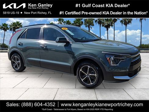 Certified 2023 Kia Niro EX image 1