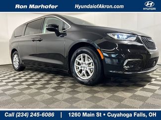 Used 2024 Chrysler Pacifica Touring-L FWD 360° Tour
