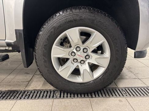 Used 2015 GMC Canyon SLE w/ SLE Convenience Package image 7