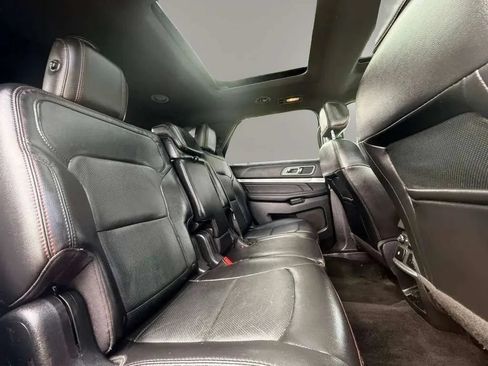 Used 2017 Ford Explorer Sport w/ Equipment Group 401A AWD/4WD image 18