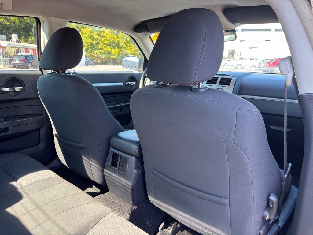 Used 2009 Dodge Charger SXT RWD image 24