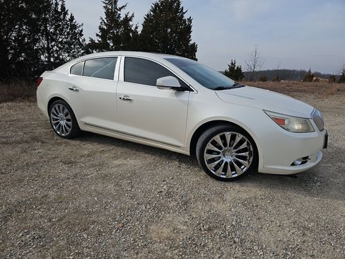 Used 2012 Buick LaCrosse Touring image 2