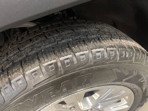 Used 2023 GMC Sierra 1500 Denali AWD/4WD image 7