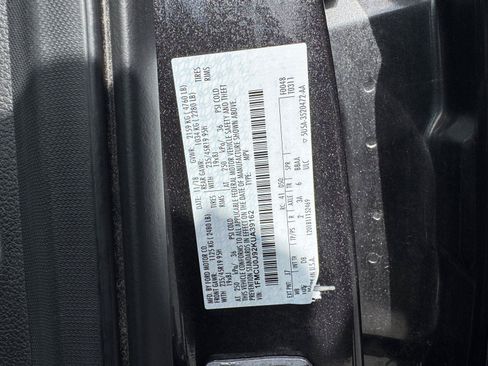 Used 2019 Ford Escape Titanium FWD image 30