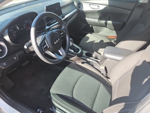 Used 2023 Kia Forte LXS FWD image 14