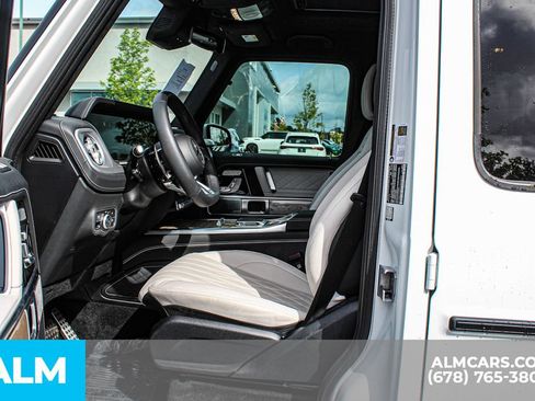 Used 2025 Mercedes-Benz G 63 AMG 4MATIC image 16