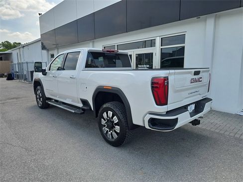 New 2025 GMC Sierra 2500 Denali image 5