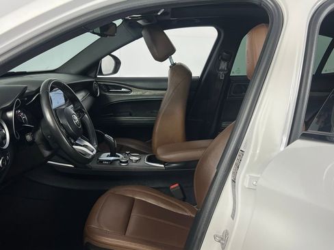 Used 2023 Alfa Romeo Stelvio Ti image 24