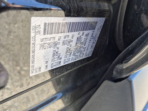 Used 2025 Nissan Rogue SV AWD/4WD image 25