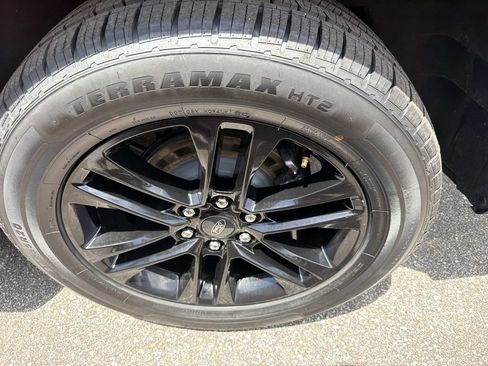 Used 2022 Ford Expedition Max XLT RWD image 27