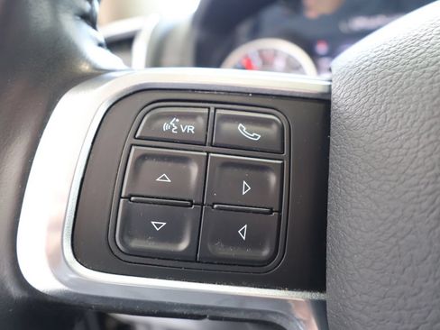Used 2022 RAM 2500 Laramie AWD/4WD image 16