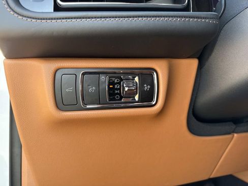 New 2026 Lincoln Aviator Black Label w/ Dynamic Handling Package image 32