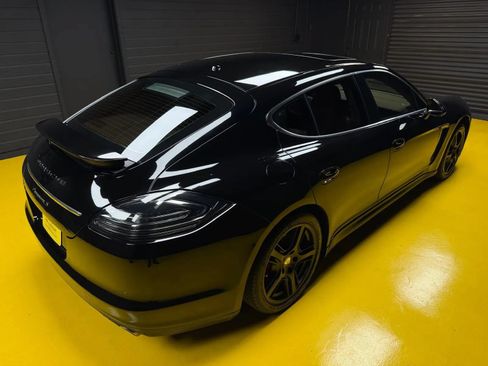 Used 2010 Porsche Panamera S RWD image 8
