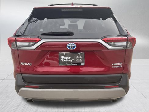 Used 2022 Toyota RAV4 Limited AWD/4WD image 7