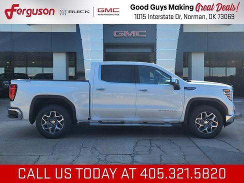New 2026 GMC Sierra 1500 SLT w/ SLT Premium Plus Package AWD/4WD image 3