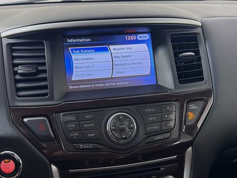 Used 2015 Nissan Pathfinder Platinum AWD/4WD image 13