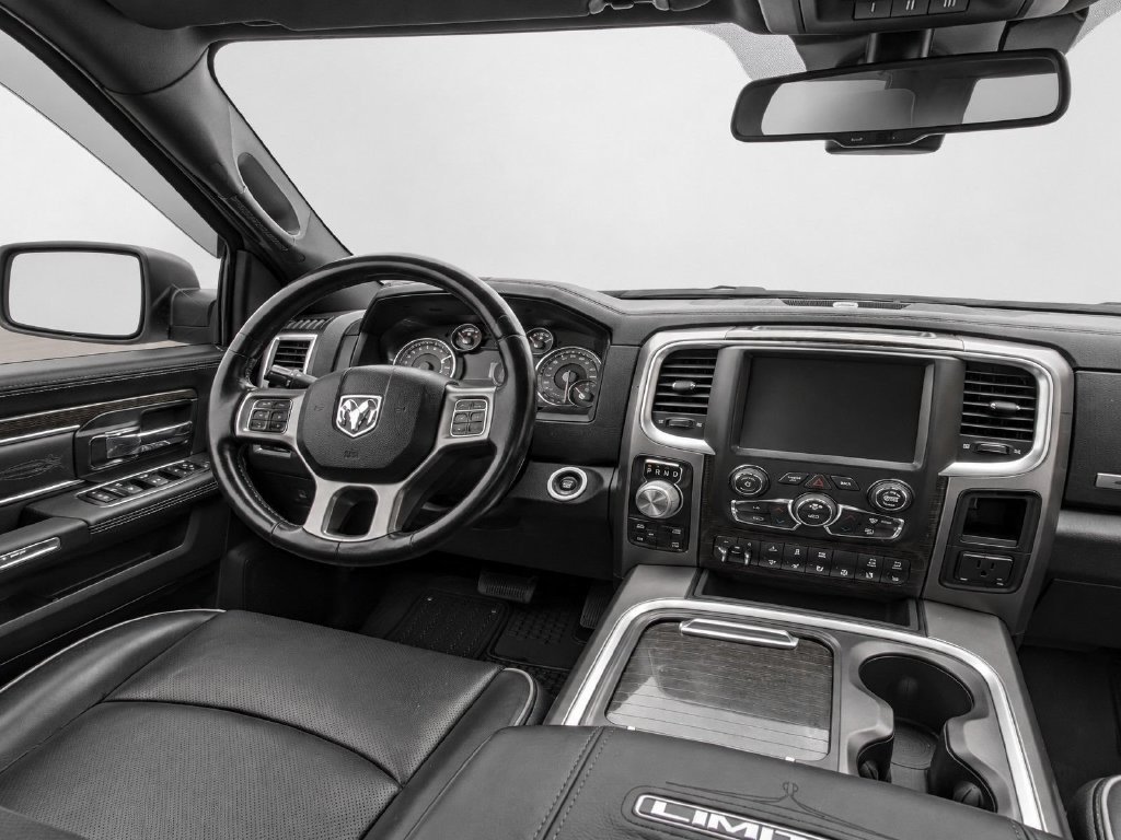 Used 2017 RAM 1500 Limited AWD/4WD image 26