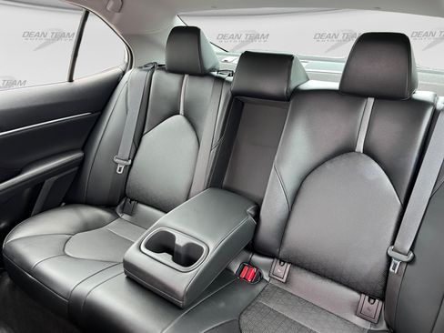 Used 2022 Toyota Camry XSE w/ Navigation Package FWD image 13