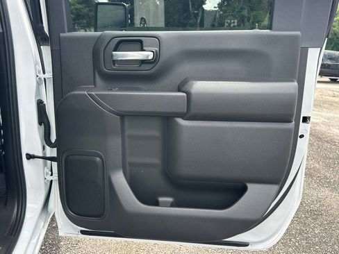 New 2026 GMC Sierra 3500 Pro w/ Convenience Package AWD/4WD image 17