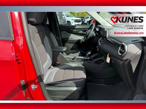 New 2026 Chevrolet TrailBlazer LT w/ LT Cold Weather Package image 18