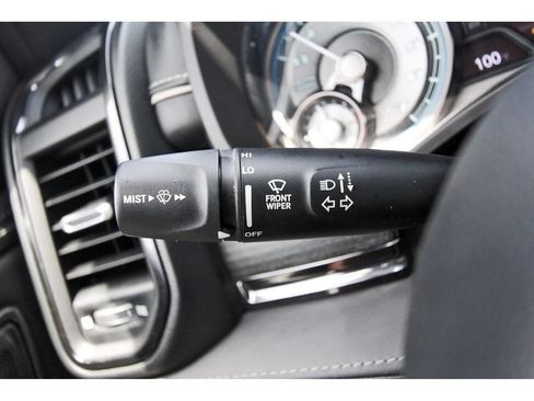 Used 2022 RAM 1500 Limited AWD/4WD image 23