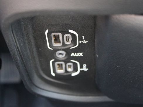 Used 2023 RAM 1500 Big Horn RWD image 46