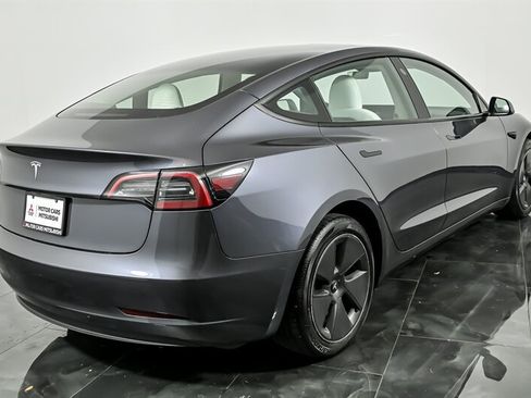 Used 2023 Tesla Model 3 Standard Range RWD image 9