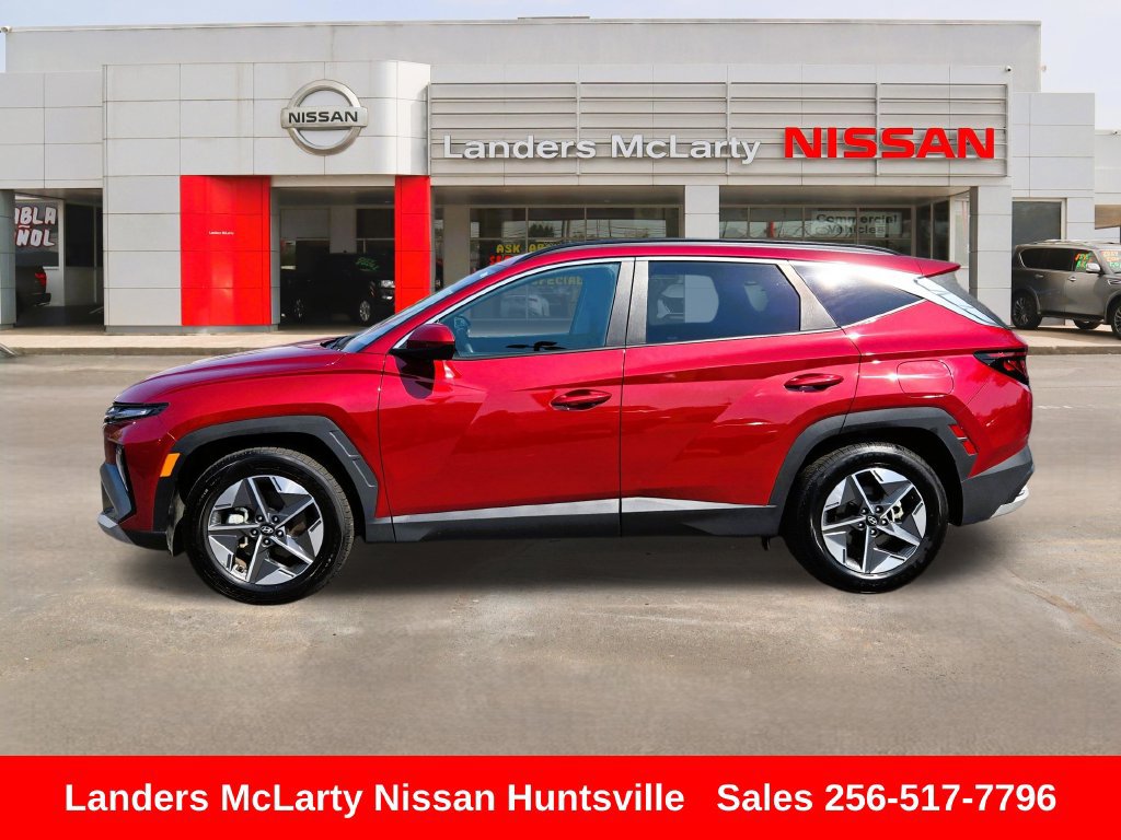 Used 2025 Hyundai Tucson SEL FWD image 8
