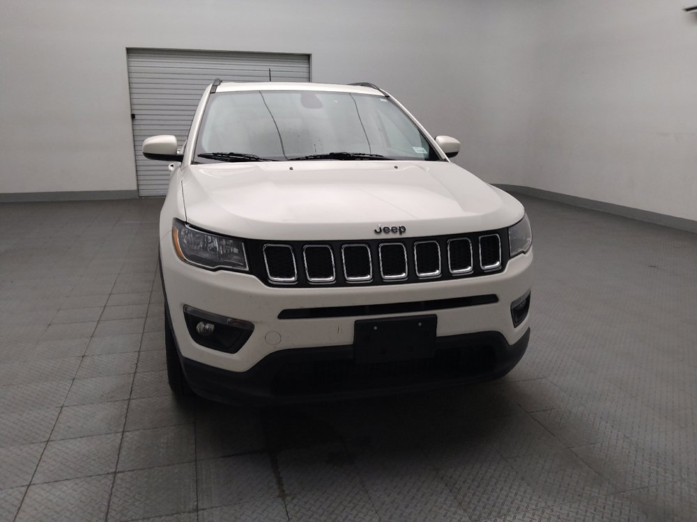 Used 2018 Jeep Compass Latitude w/ Popular Equipment Group FWD image 14