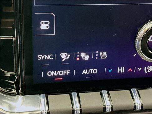 New 2026 GMC Yukon XL Denali w/ Denali Reserve Package image 16